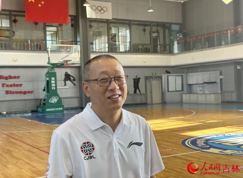亚军球队的训练方案如何帮助你快速提升篮球技能_0
